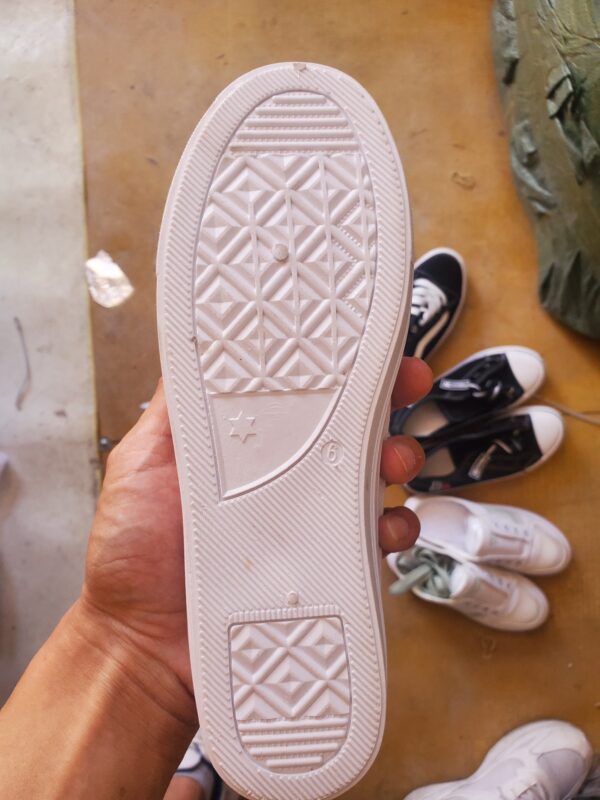 ZJ0180001FB Miscellaneous women's canvas shoes