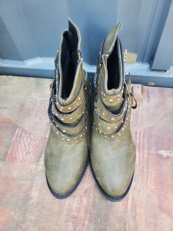 ZJ0180009XZ Miscellaneous women's boots