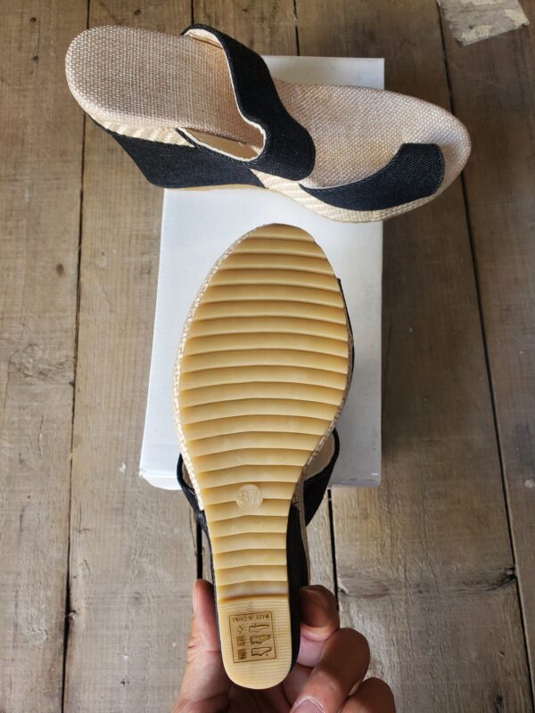 ZJ0180011GG Hemp rope slope heel shoes