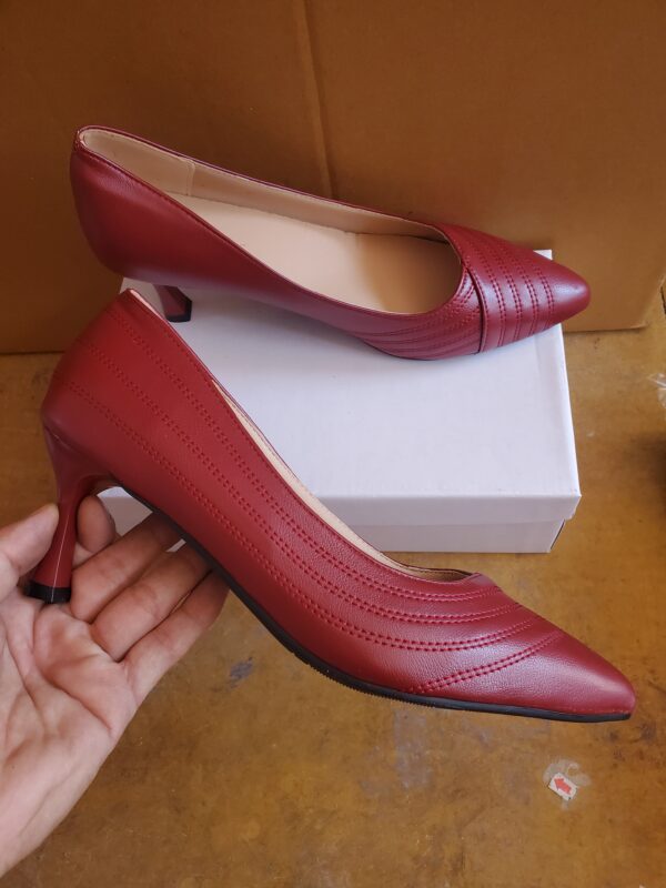 ZJ0180019GG High heels and single shoes