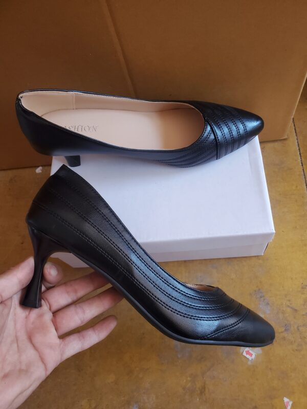ZJ0180019GG High heels and single shoes