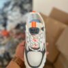 JF0150003YD  Mesh running shoes
