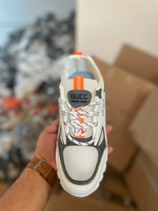 JF0150003YD  Mesh running shoes