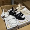 ZJ0160002ET  Students' sandals