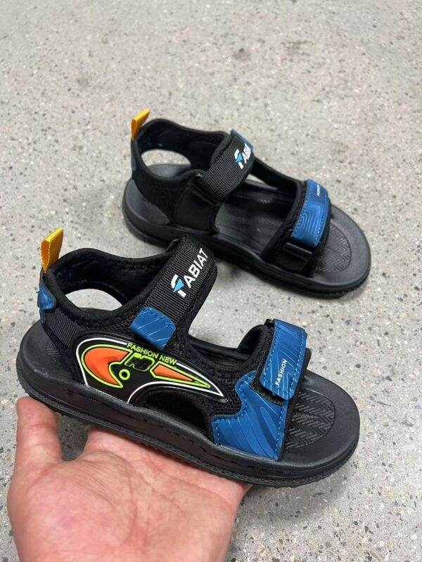 ZJ0160003ET  Kids’ sandals