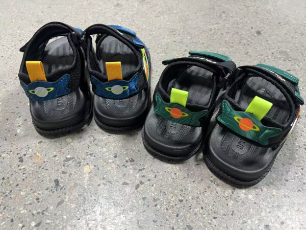 ZJ0160003ET  Kids’ sandals