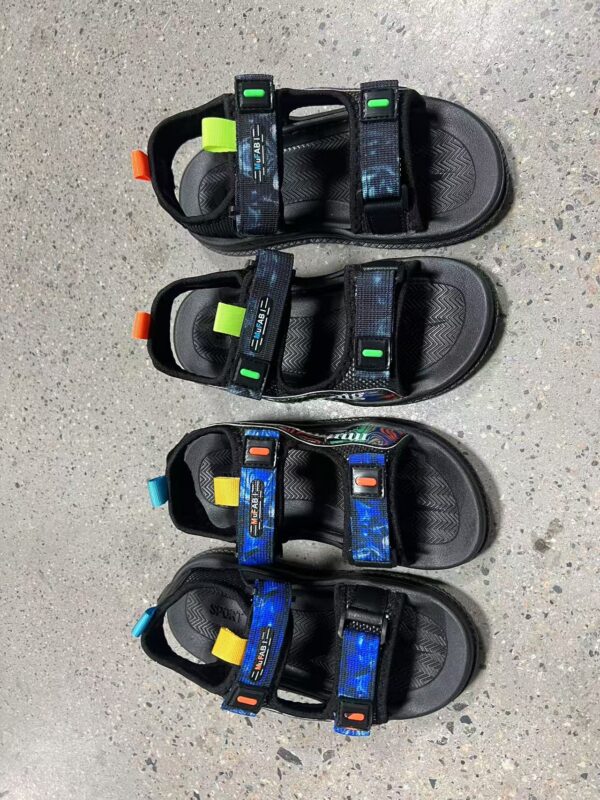 ZJ0160003ET  Kids’ sandals