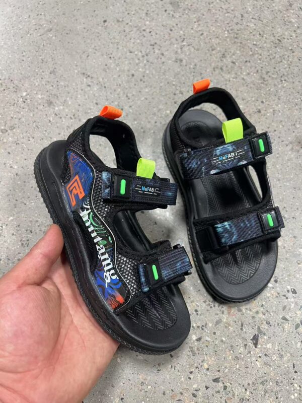 ZJ0160003ET  Kids’ sandals