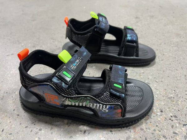 ZJ0160003ET  Kids’ sandals