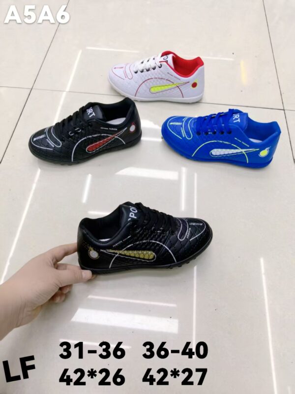 ZG0110001YD Football shoes