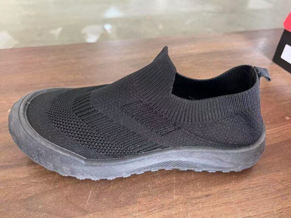 ZJ0160011YD Running shoes
