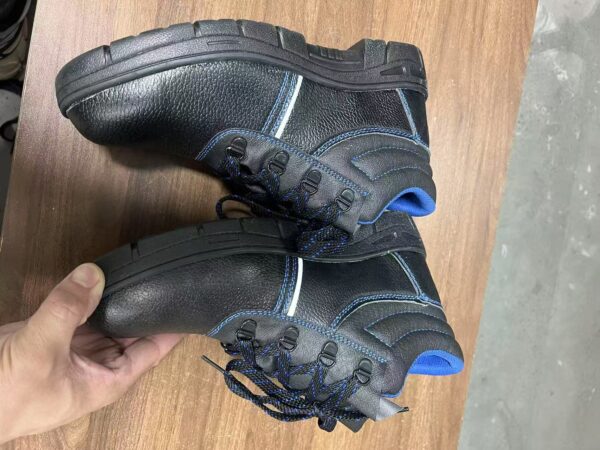 ZJ0160012HW Outdoor Shoes