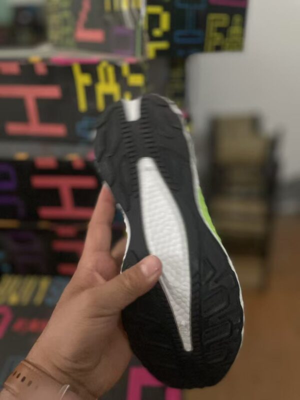 JF0150014YD Men's Flyknit Sports Shoes
