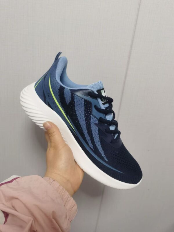 JF0150015YD Men's Flyknit sneakers