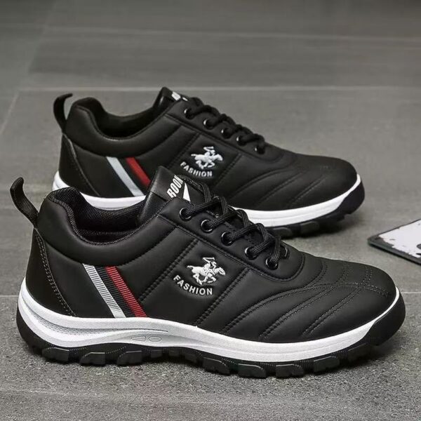 JF0150020YD Men's sports shoes