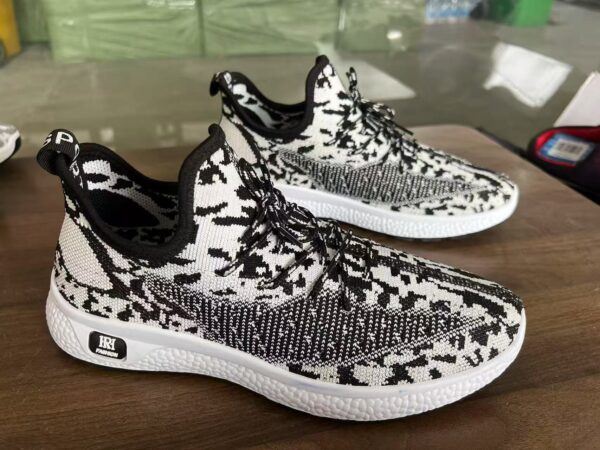 ZJ0160012YD Men's Flyknit Sports Shoes