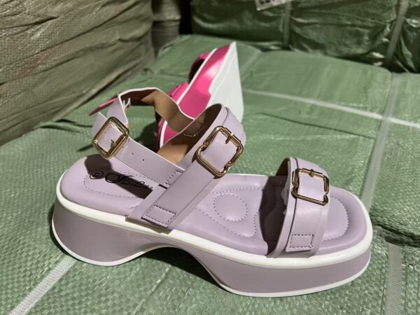 ZJ0160016LX Polyurethane sandals