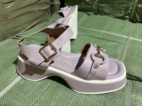 ZJ0160016LX Polyurethane sandals