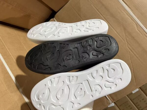 ZJ0160019YD Men's board shoes