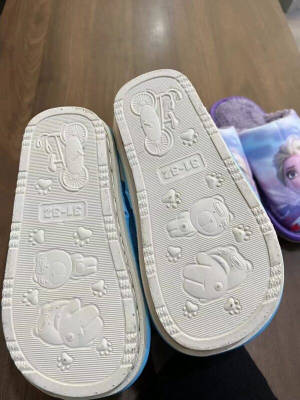 ZJ0160038ET Children's cotton slippers