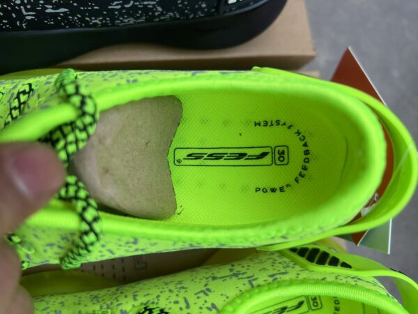 ZJ0160049ET High-quality flying woven children's shoes
