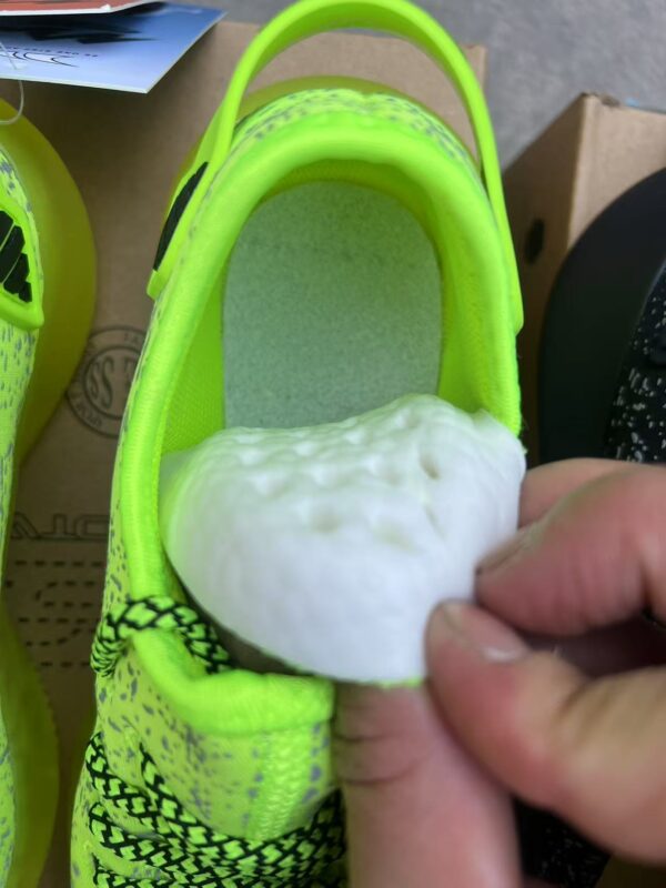 ZJ0160049ET High-quality flying woven children's shoes