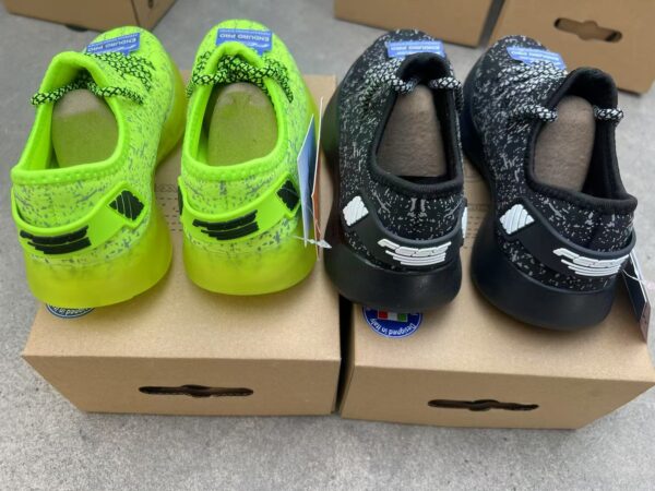 ZJ0160049ET High-quality flying woven children's shoes