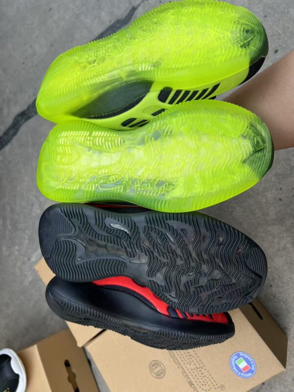 ZJ0160049ET High-quality flying woven children's shoes