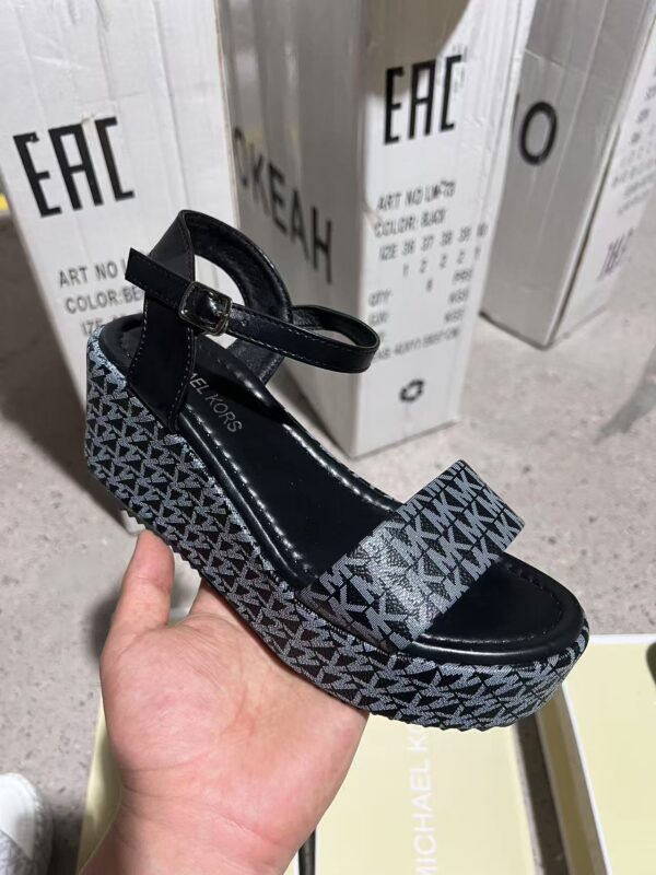ZJ0160050LX Three color high-heeled women's sandals
