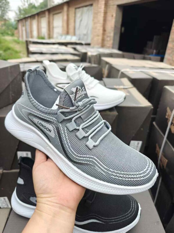 JF0150037YD Flyknit Men's Shoes